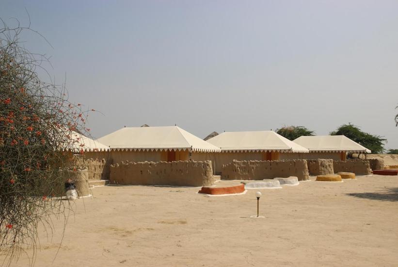 Shaam E Sarhad Resort Bherandiāla Exterior photo