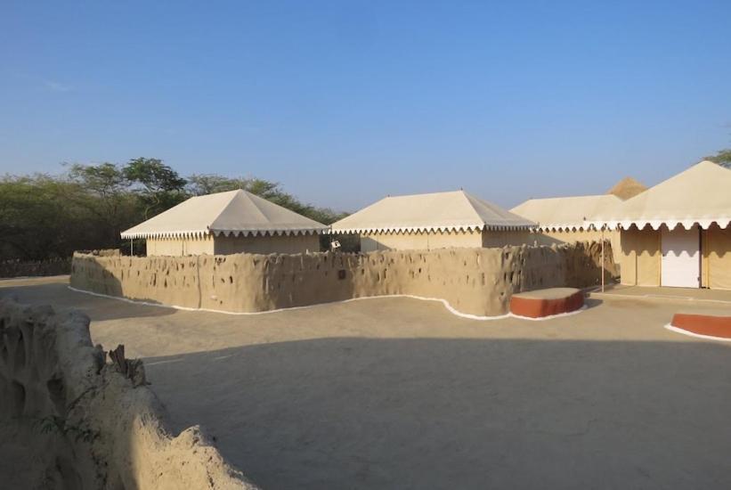 Shaam E Sarhad Resort Bherandiāla Exterior photo